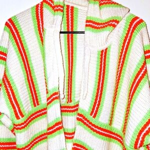 CUTE CROPPED CARDIGAN! WITH HOODIE!